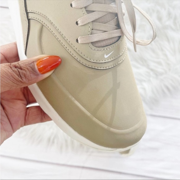 Nike Desert Camo Thea Leather Women's Sneakers in Tan Size 11 HTF - Picture 5 of 11